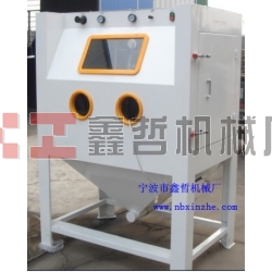 木雕噴砂機(jī)，木雕去毛刺噴砂機(jī)，家具木材噴砂機(jī)，木雕拋光噴砂機(jī)